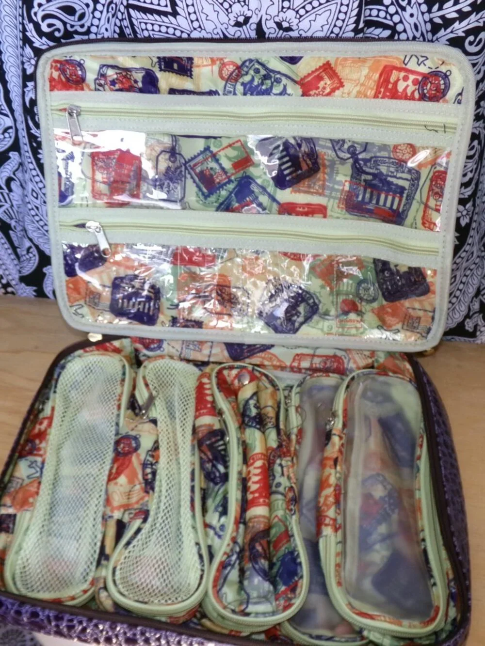 Samantha Brown Travel Toiletries/Makeup Bag